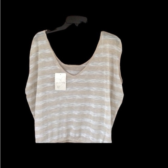 One Clothing NWT Cream Semi-Sheer Striped Top Deep V-Neck Size Small - Picture 2 of 2